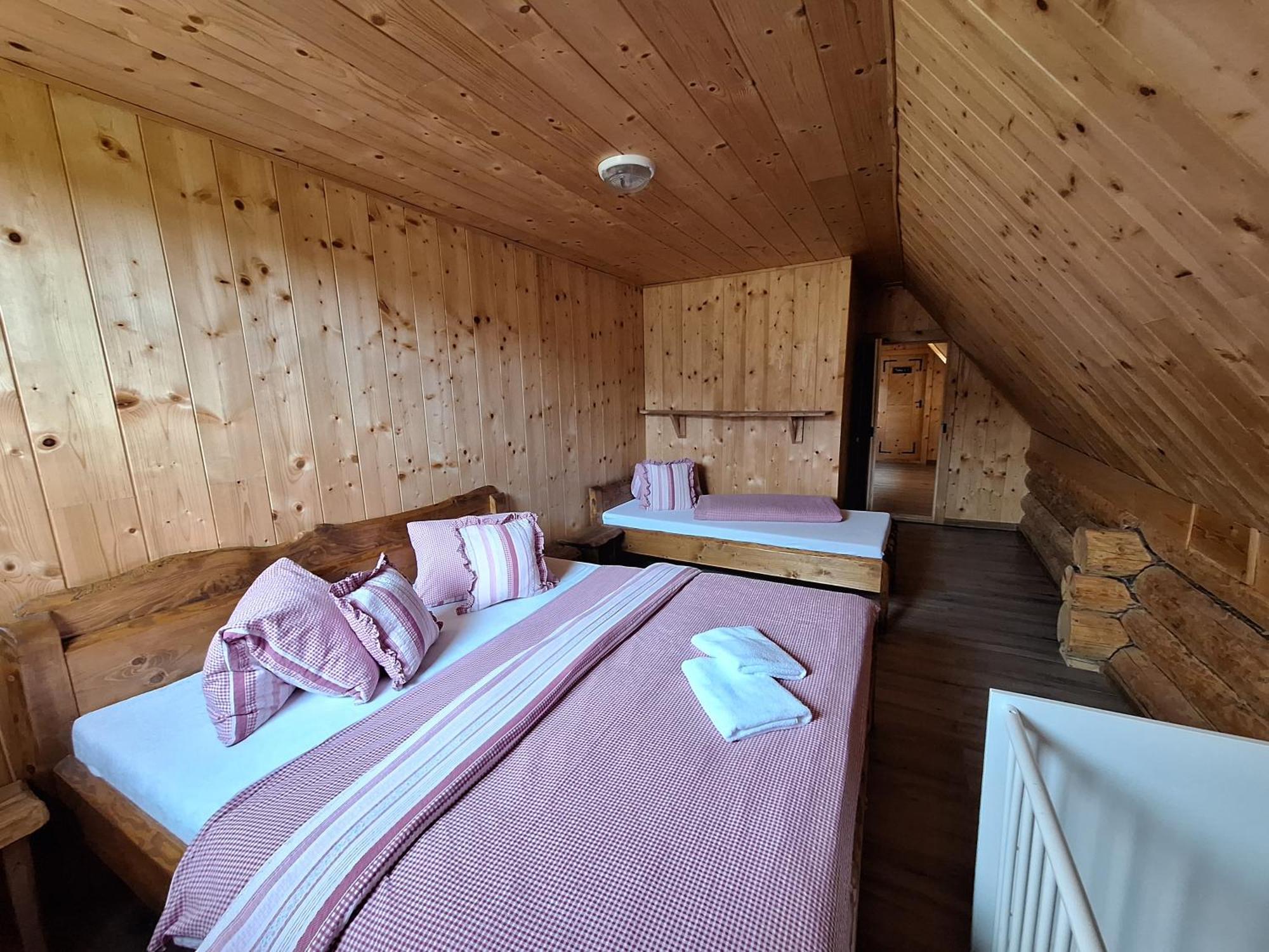 Gazdovsky Dvor - Sedlo Chlipavica Villa Pohronska Polhora Dış mekan fotoğraf